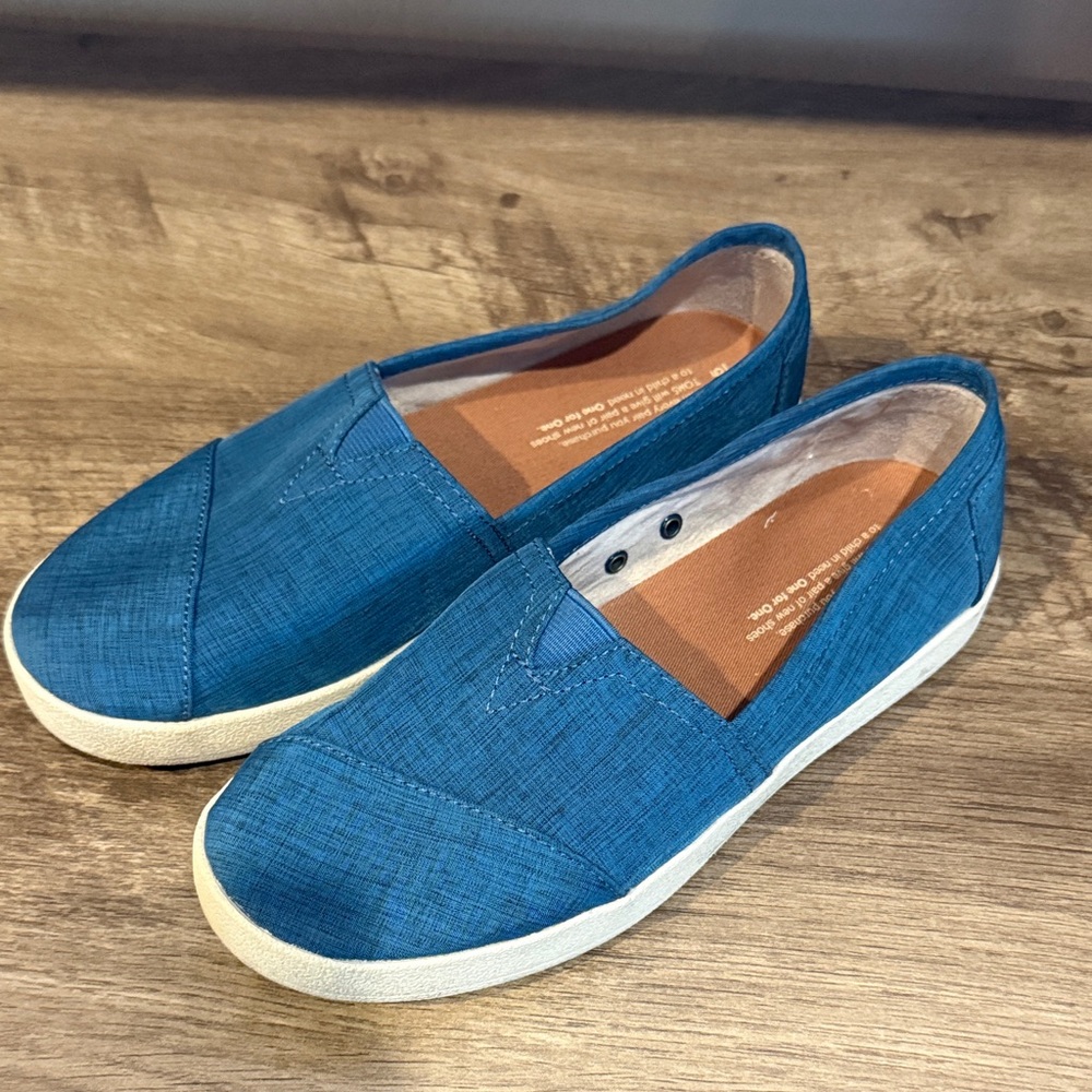 Toms Teal Slip-On Flats